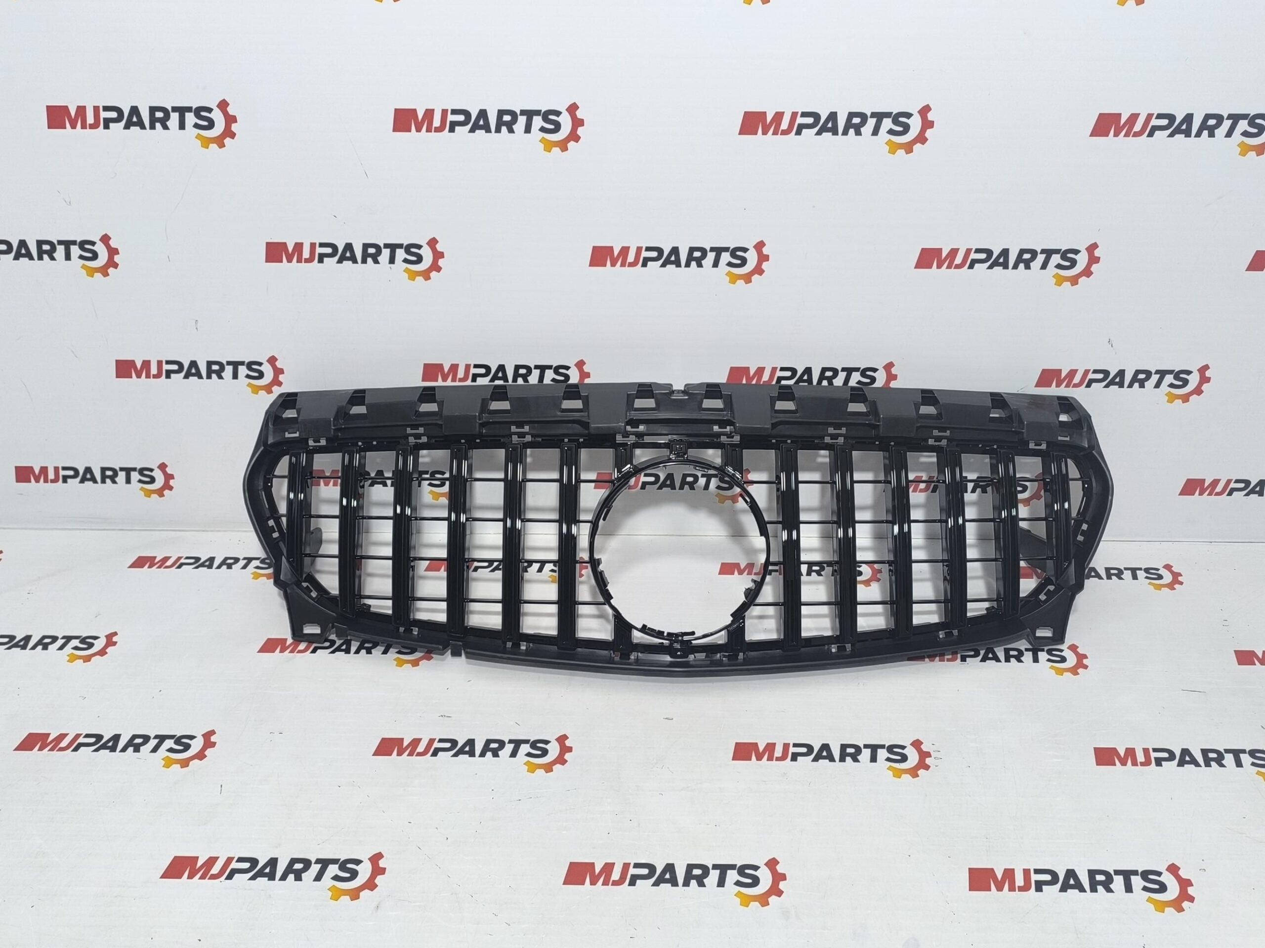 Grelha mercedes w117 C117 X117 16-19 gtr preta riscas pretas - Image 2