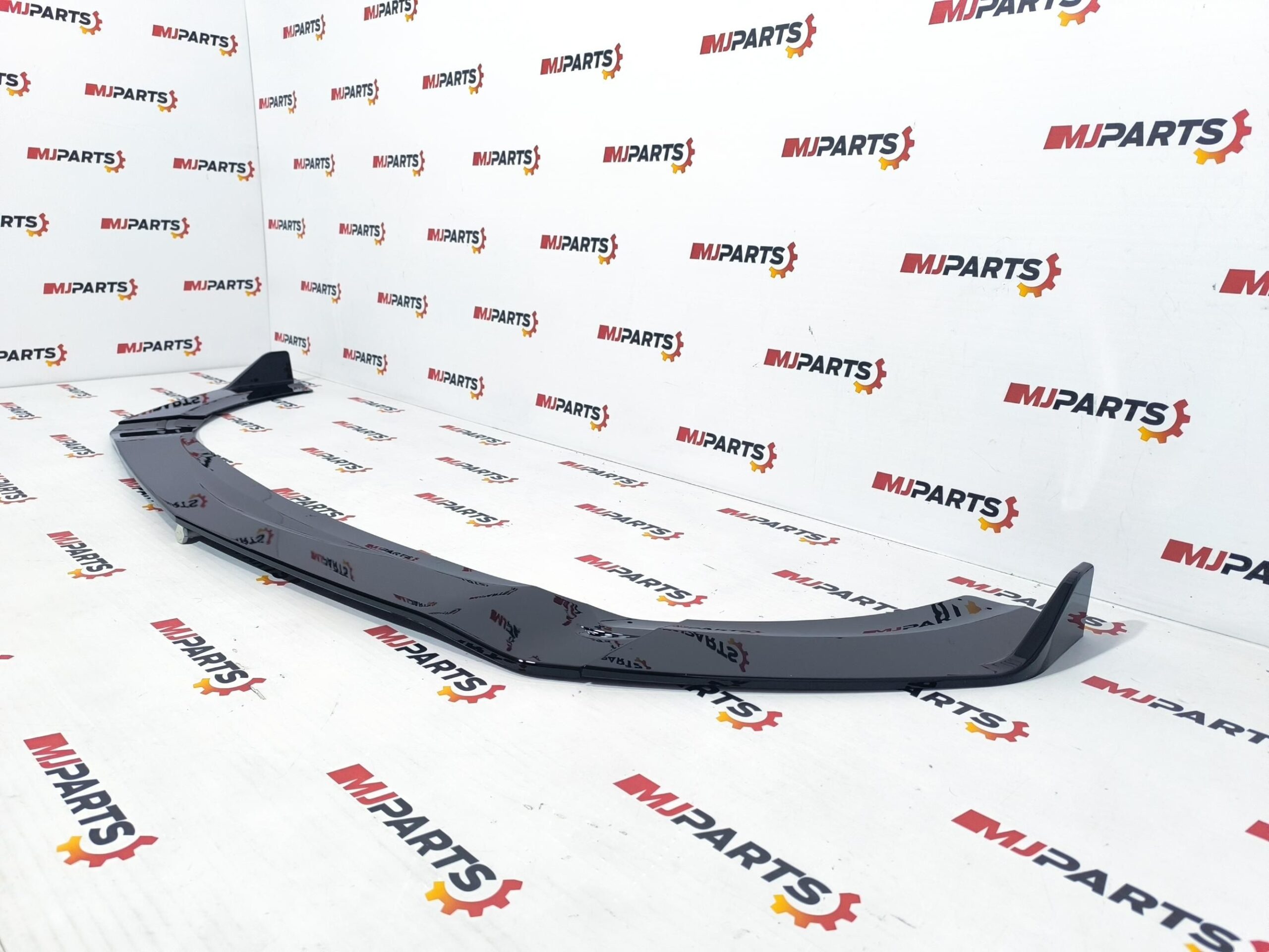 LIP FRONTAL MERCEDES W177 C177 X177 2016-2019 LOOK AMG A45 PRETO - Image 4