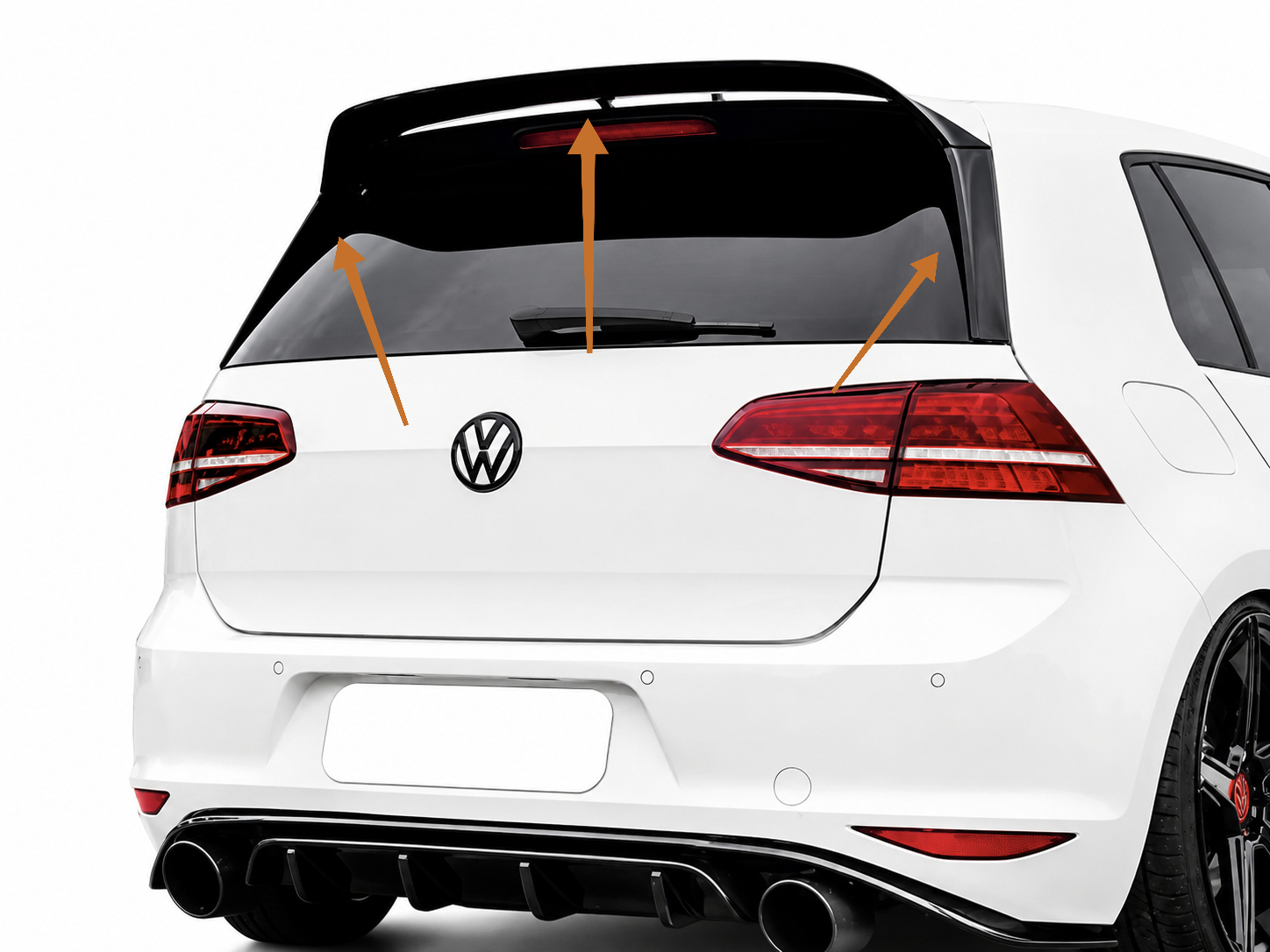 Aileron traseiro Golf 7 com abas laterais versão Standard look club sport